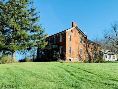 6698 Lincoln Hwy, Bedford, PA 15522 - photo 5