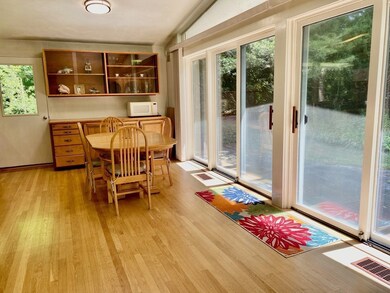 16 Kendal Common Rd, Weston, MA 02493 - photo 4