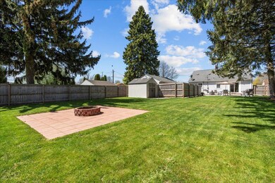 Backyard Firepit