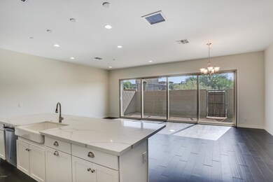 23065-North-75th-Street-HR-23