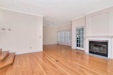 5001 Pilgrims Path Way unit 3, Tampa, FL 33611 - photo 7