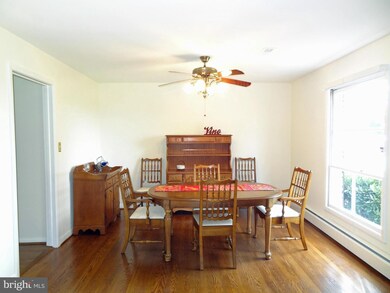 4878 Dumfries Rd, Catlett, VA 20119 - photo 6