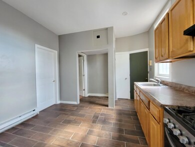 423 2nd St unit 3, Jersey City, NJ 07302 - photo 2