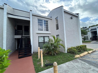 4463 Treehouse Ln unit H, Tamarac, FL 33319 - photo 6