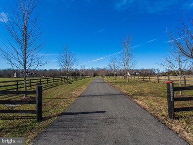 14836 Glenkirk Rd, Nokesville, VA 20181 - photo 4