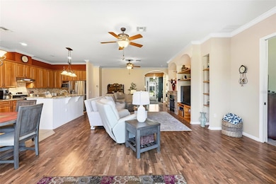 Open Floor Plan Family/Kitchen