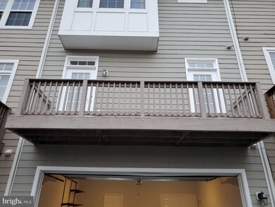 42747 Straloch Terrace, Ashburn, VA 20147 - photo 7