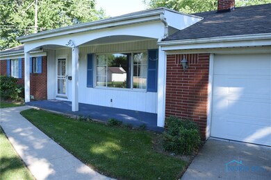 122 Edgewood St, Delta, OH 43515 - photo 4