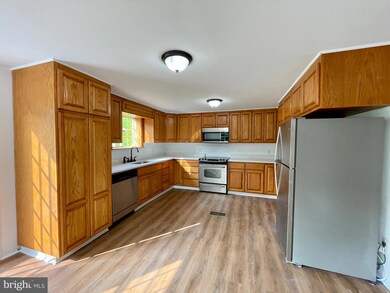 3617 Goldmiller Rd, Bunker Hill, WV 25413 - photo 4