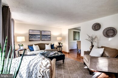 7117 Banjo Ct, Columbia, MD 21045 - photo 3