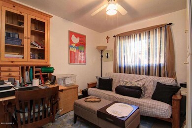 Bedroom_Office_3879