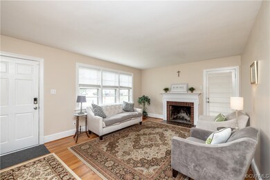 8818 Brawner Dr, Henrico, VA 23229 - photo 7