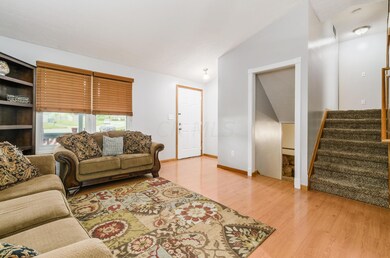 5055 Sanderson Dr, Columbus, OH 43228 - photo 4