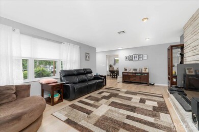 241 4th St, Dunellen, NJ 08812 - photo 6