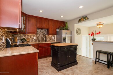 60 Woodside Ave, Hightstown, NJ 08520 - photo 5