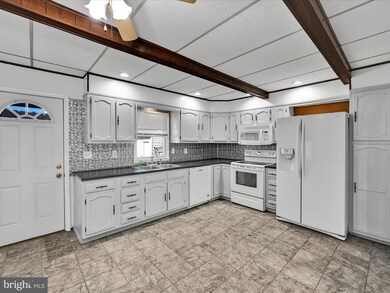 0 S Nicholas St, Saint Clair, PA 17970 - photo 5