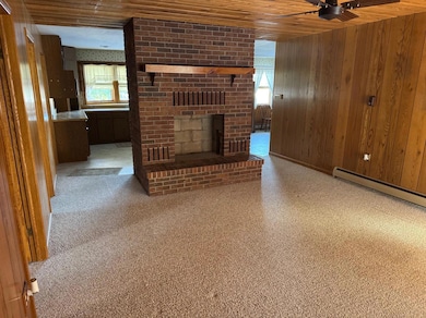 2512 S Sportsman Dr, White Cloud, MI 49349 - photo 7