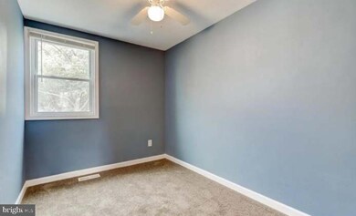 3169 Shiloh Ct, Halethorpe, MD 21227 - photo 5