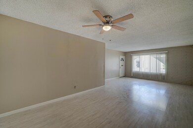 1733 W Citrus Way-5