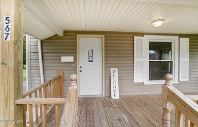 567 Hazel Ave Front Porch 2-1