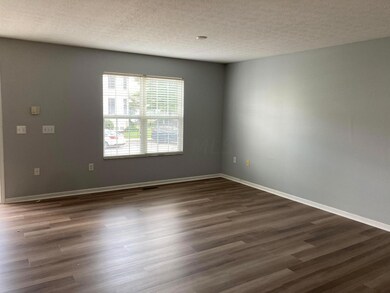 6477 Crab Apple Dr unit 4, Canal Winchester, OH 43110 - photo 3