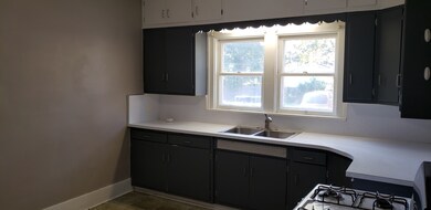 1517 W Indiana Ave, Elkhart, IN 46516 - photo 6