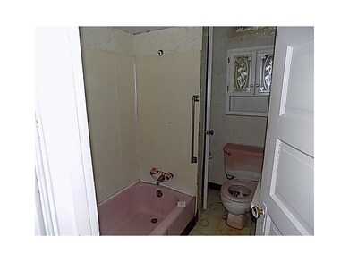 Full Bath.