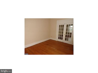 135 Walnut St unit 1ST FL, Jenkintown, PA 19046 - photo 5
