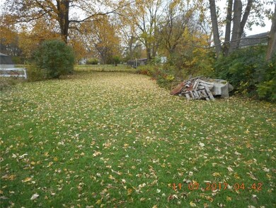 1907 S Meeker Ave, Muncie, IN 47302 - photo 3