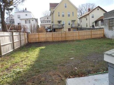 26 Woodbine St, Somerville, MA 02143 - photo 3