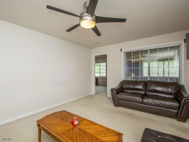 2436 Whispering Ridge Dr, Des Moines, IA 50320 - photo 4
