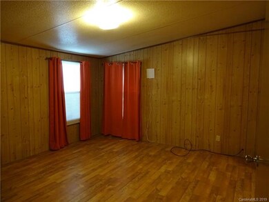 5 Bittersweet Dr, Hendersonville, NC 28792 - photo 5