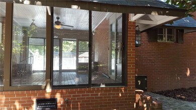 1028 Uwharrie St, Asheboro, NC 27203 - photo 3