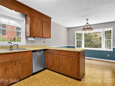 29 Braddock Way, Asheville, NC 28803 - photo 6