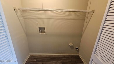 4516 Melissa Ct N, Jacksonville, FL 32210 - photo 5