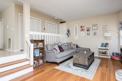 204 Tall Oaks Dr unit F, South Weymouth, MA 02190 - photo 2