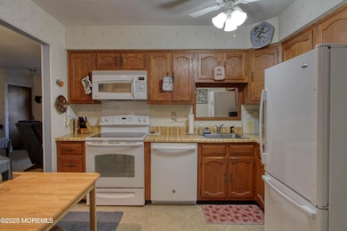 9 Greenleaf St, Whiting, NJ 08759 - photo 2