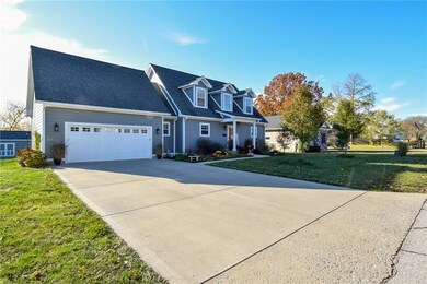 216 Hobbs St, Plainfield, IN 46168 - photo 2