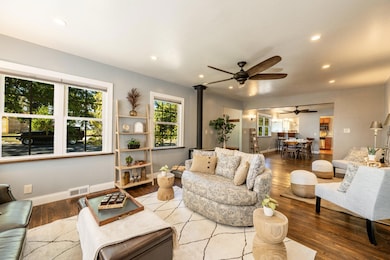 545 S Tschirgi St, Sheridan, WY 82801 - photo 5