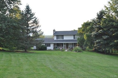 1542 Strauss Valley Dr, Lehighton, PA 18235 - photo 3