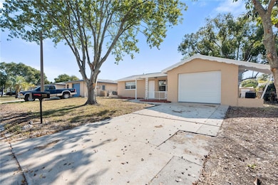 7130 Fox Hollow Dr, Port Richey, FL 34668 - photo 2