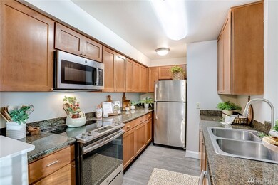 12303 Harbour Pointe Blvd unit X108, Mukilteo, WA 98275 - photo 6