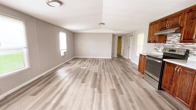 70 County Road 3479h, Cleveland, TX 77327 - photo 6