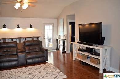 502 Kylar St, Troy, TX 76579 - photo 4