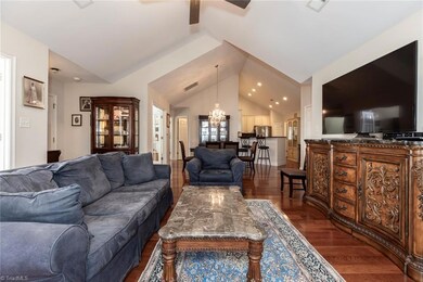 33 Pitlockry Place, Greensboro, NC 27407 - photo 3