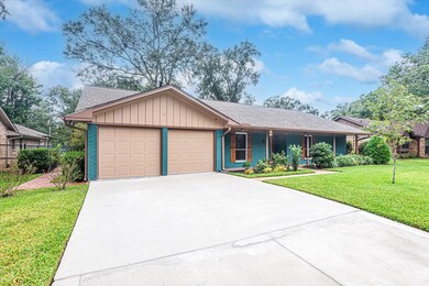 515 S Pecan Dr, Tomball, TX 77375 - photo 3