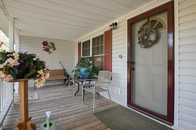 79 Hobart Ln, La Fayette, GA 30728 - photo 2