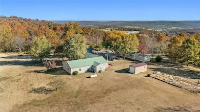 10671 Salem Cemetery Rd, Fayetteville, AR 72701 - photo 4