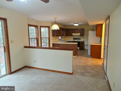 44280 Blueberry Ln, California, MD 20619 - photo 7