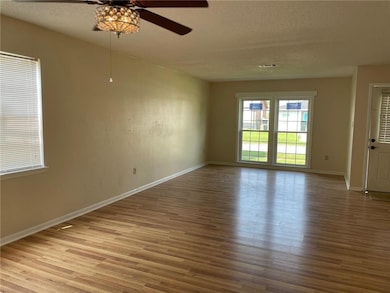 3148 Keith Way Dr, Harvey, LA 70058 - photo 2